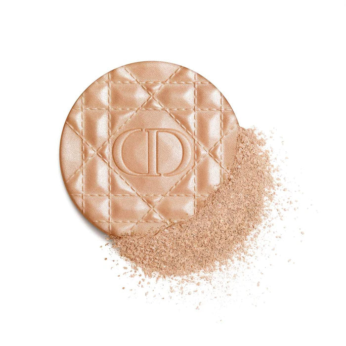 DIOR 
Forever Glow Luminizer Highlighter