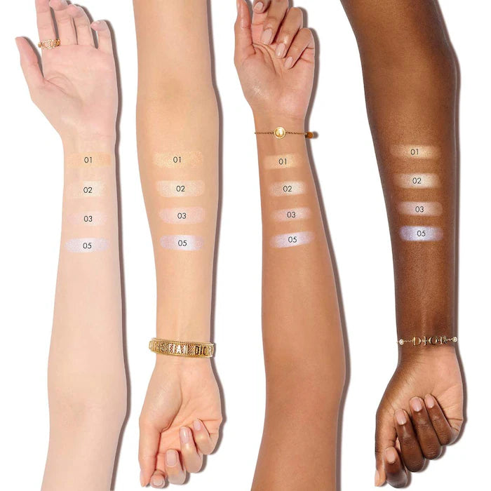 DIOR 
Forever Glow Luminizer Highlighter