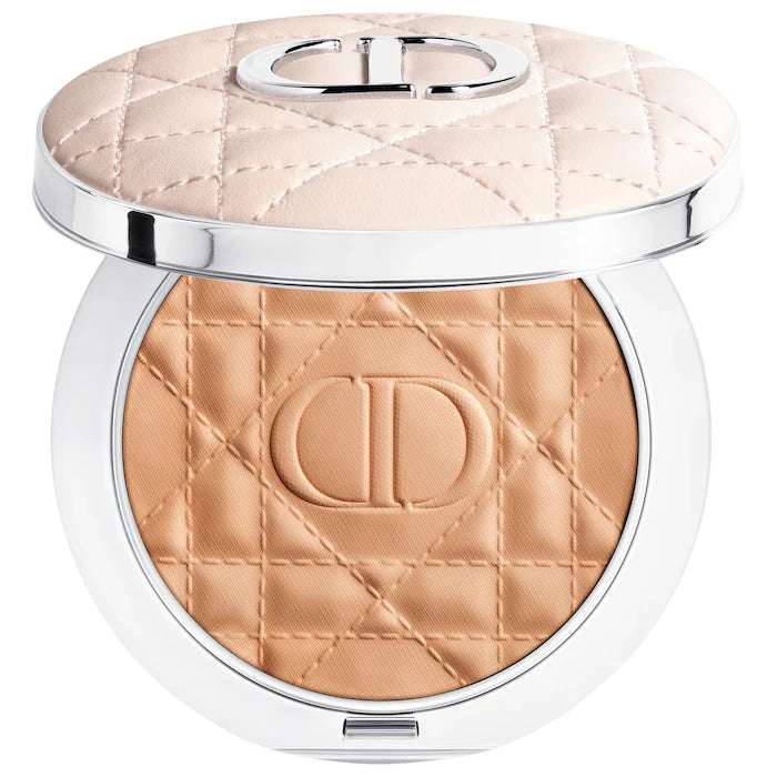 DIOR 
Forever Nude Matte and Radiant Pressed Powder