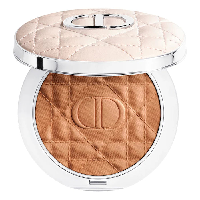 DIOR 
Forever Nude Matte and Radiant Pressed Powder
