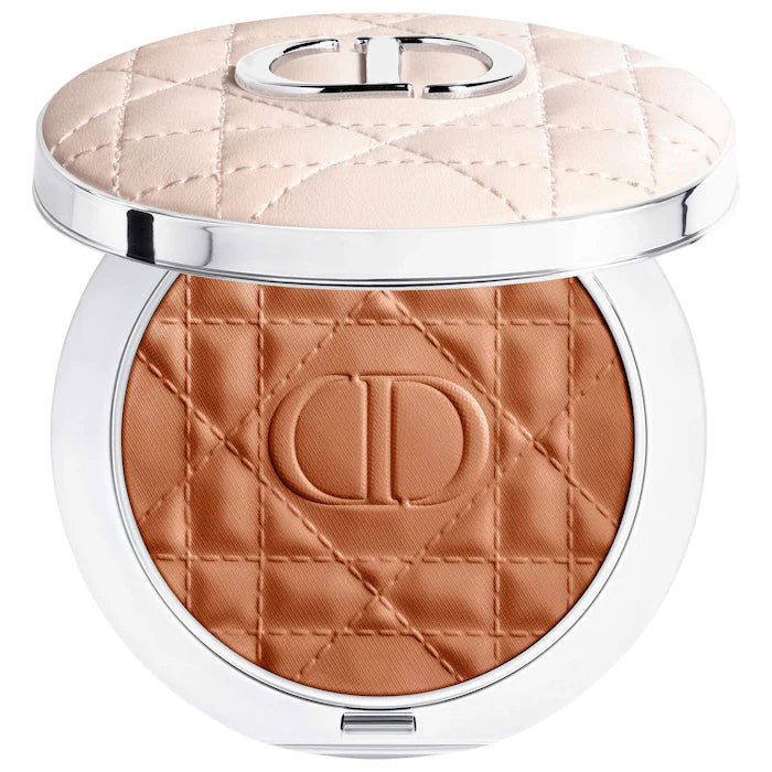DIOR 
Forever Nude Matte and Radiant Pressed Powder