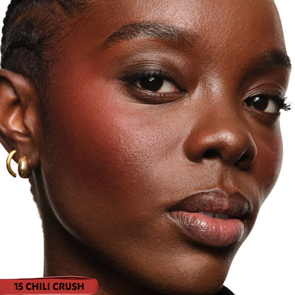 Yves Saint Laurent 
Make Me Blush 12H Blurring Liquid Blush