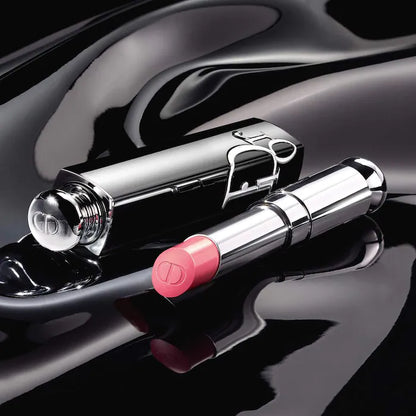DIOR 
Dior Addict Shine Lipstick