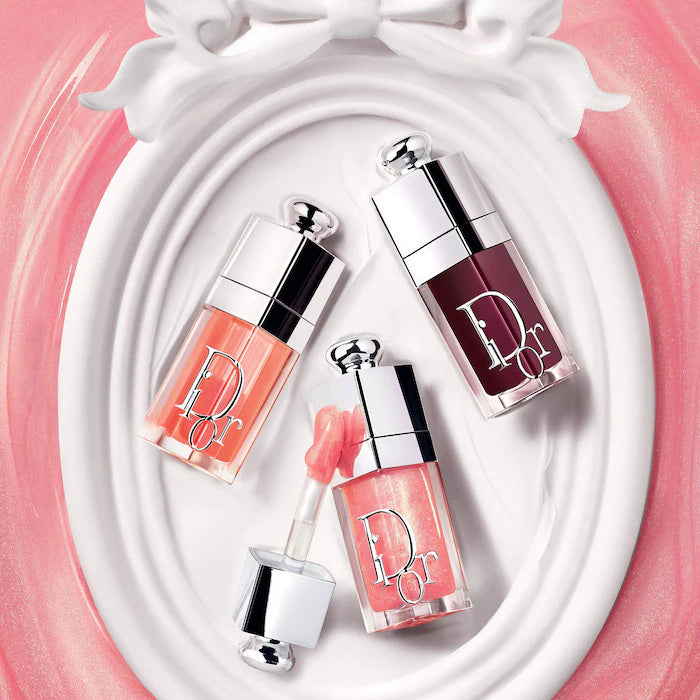 DIOR 
Lip Glow Oil Hydrating High-Shine Gloss