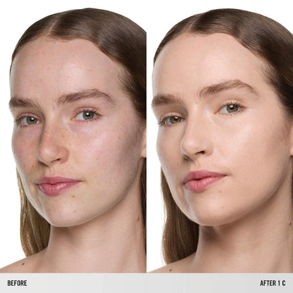 MAKEUP BY MARIO 
SurrealSkin® Natural Finish Foundation
